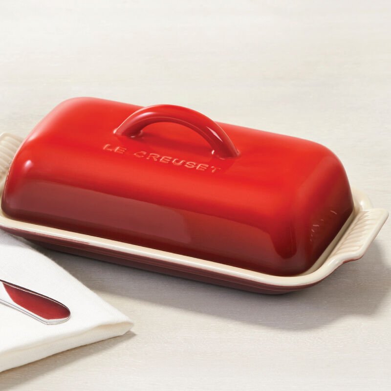 Le Creuset HERITAGE BUTTER DISH Cerise