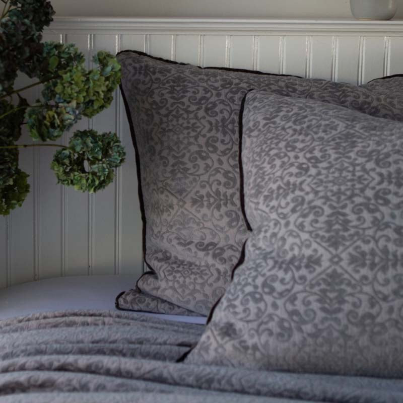 Bella Notte Linens VIENNA SHAM