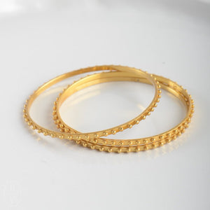 Julie Vos SOHO GOLD BANGLE BRACELET