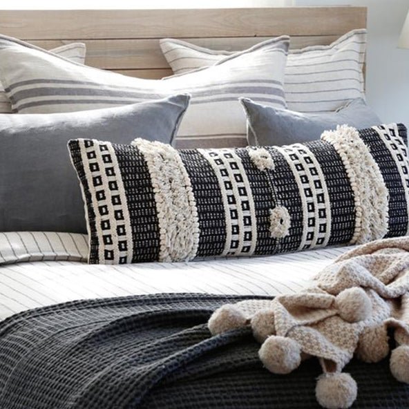 Pom Pom At Home ZUMA BLANKET