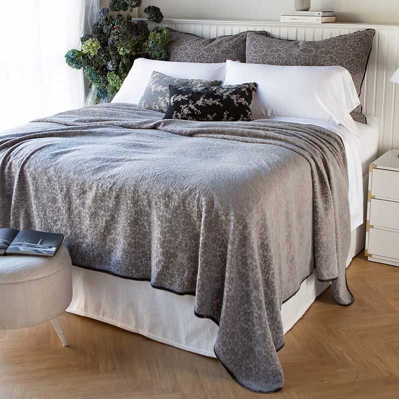 Bella Notte Linens VIENNA SHAM