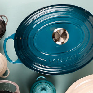 Le Creuset OVAL DUTCH OVEN
