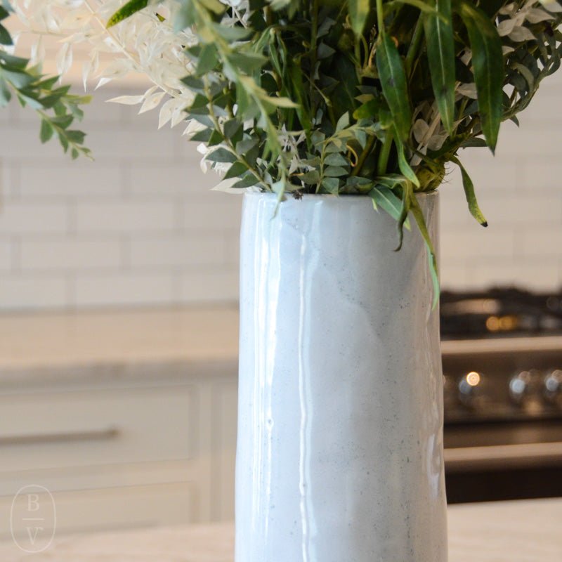Alex Marshall Studios CYLINDER VASE Speckled Blue