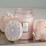 Voluspa EMBOSSED JAR CANDLE Panjore Lychee Large