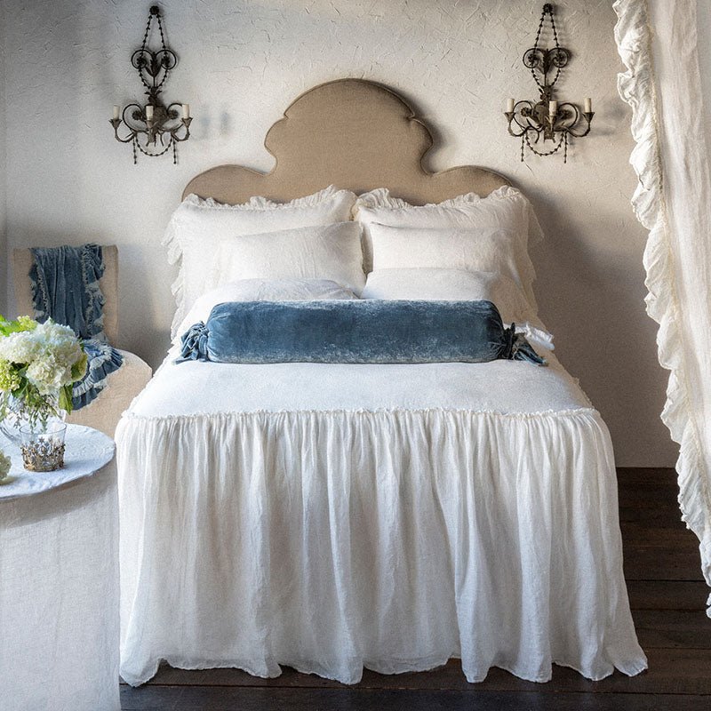 Bella Notte Linens LOULAH THROW PILLOW