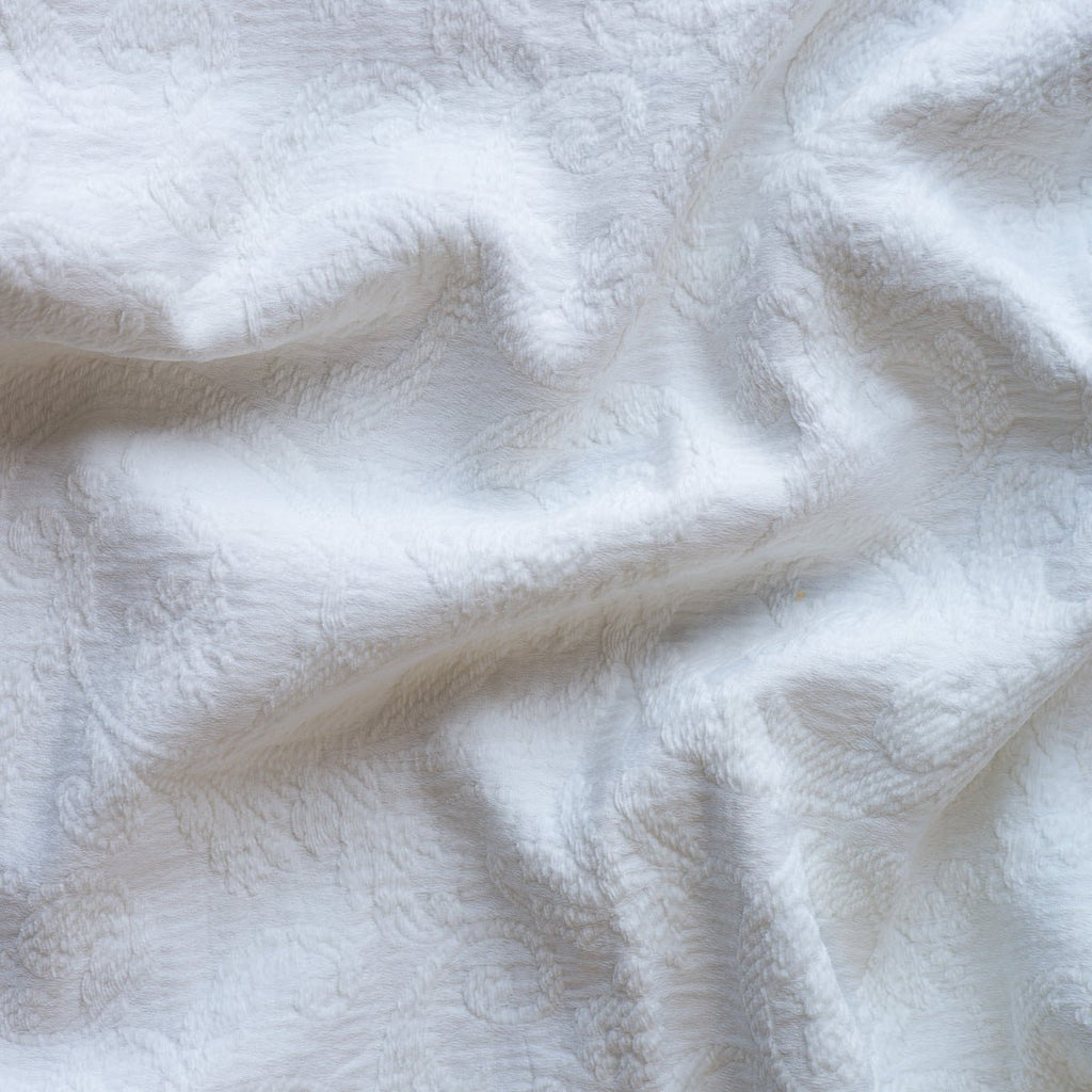 Bella Notte Linens ADELE BLANKET White Throw_53x72