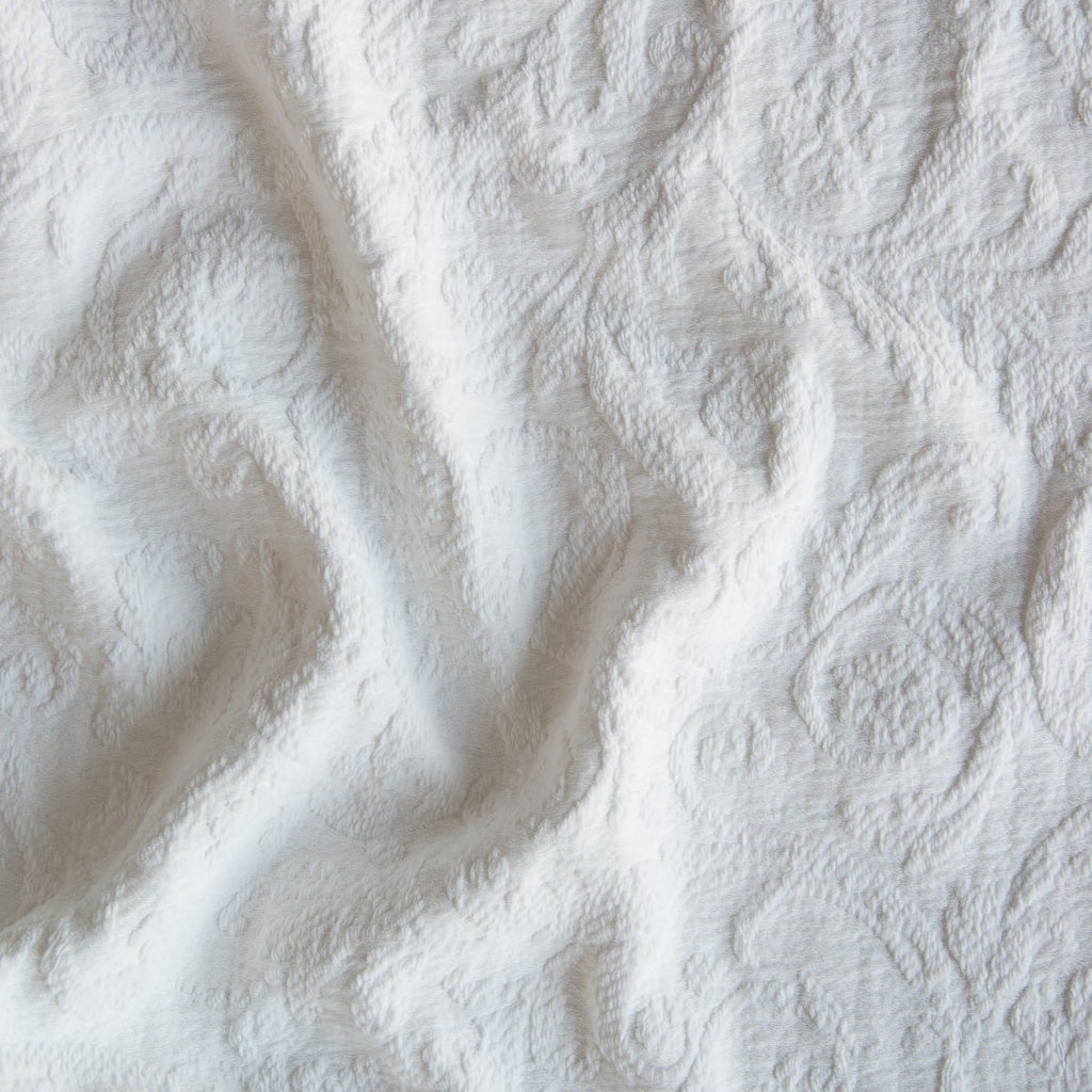 Bella Notte Linens ADELE BLANKET Winter White Throw_53x72