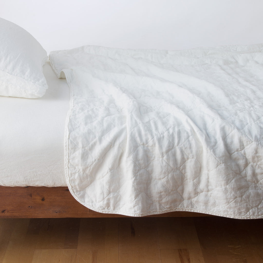 Bella Notte Linens AUSTIN COVERLET Winter White
