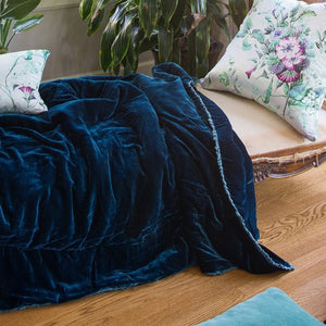 Bella Notte Linens CARMEN THROW BLANKET