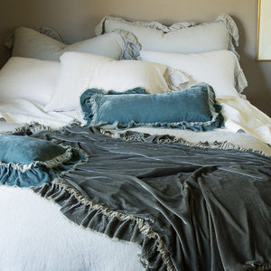 Bella Notte Linens LOULAH THROW PILLOW