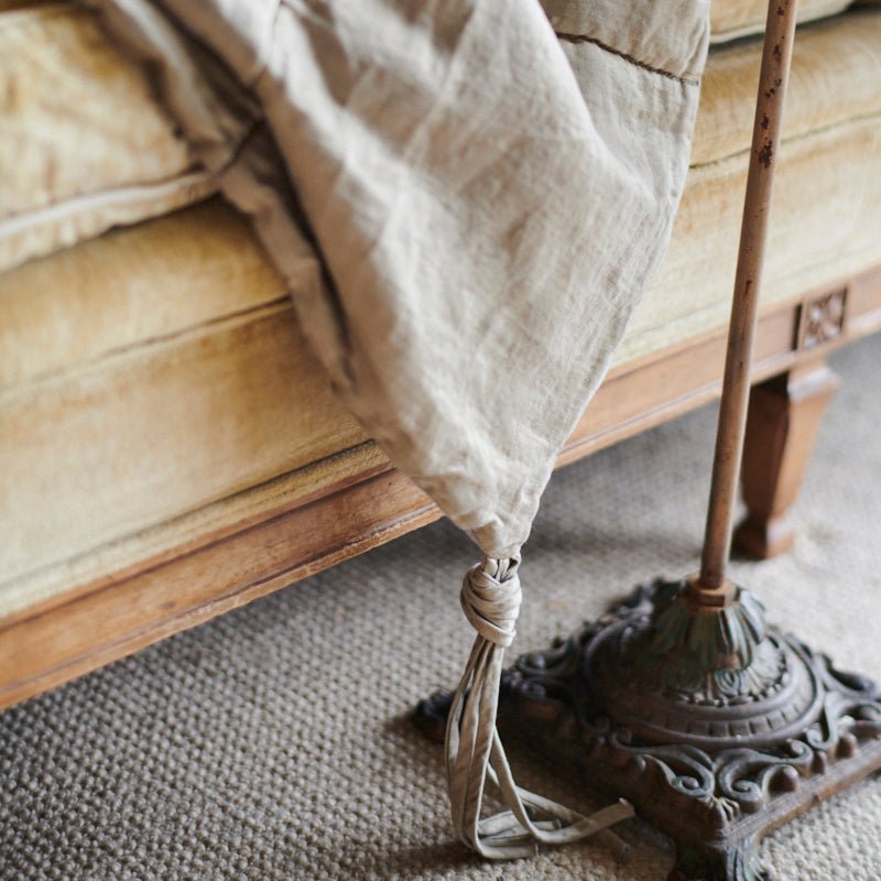 Bella Notte Linens TALINE THROW BLANKET