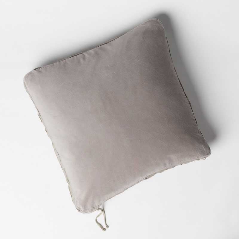 Bella Notte Linens HARLOW THROW PILLOW