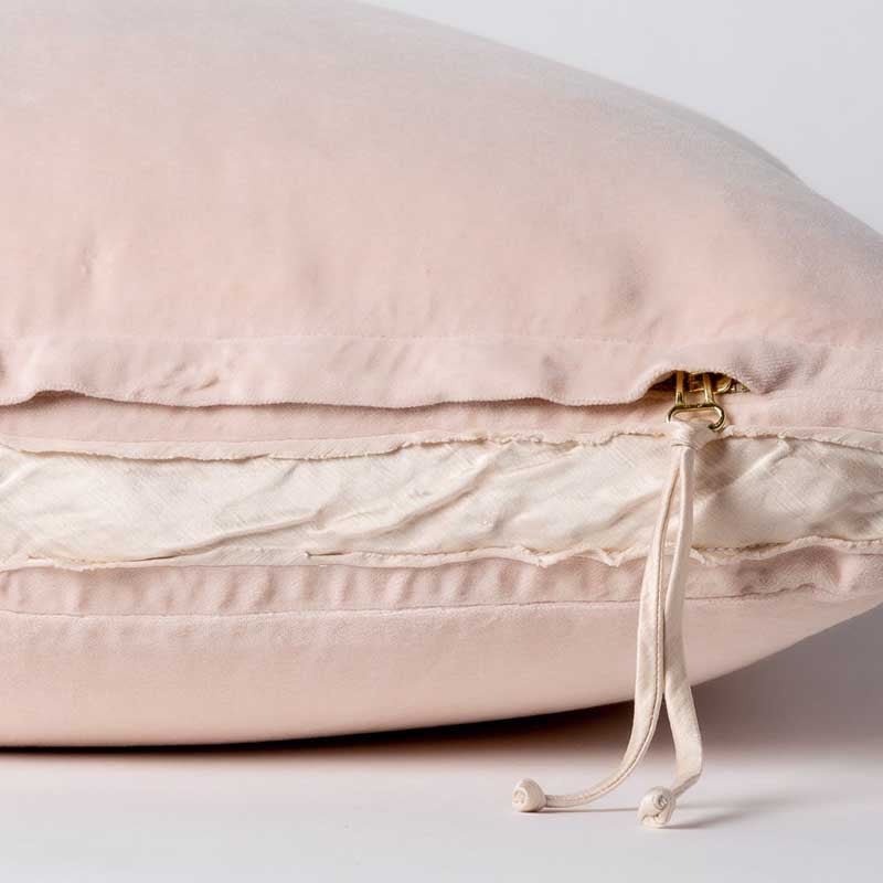 Bella Notte Linens HARLOW THROW PILLOW