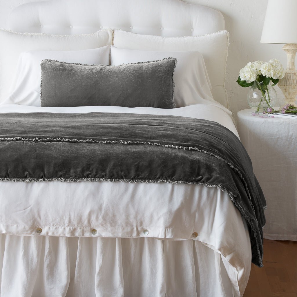 Bella Notte Linens CARMEN THROW BLANKET Fog