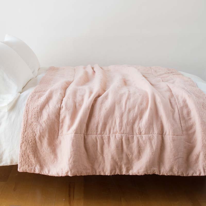 Bella Notte Linens INES THROW BLANKET