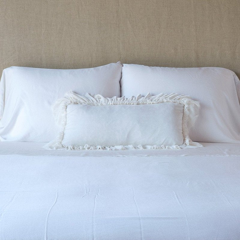 Bella Notte Linens LOULAH THROW PILLOW White 15x24