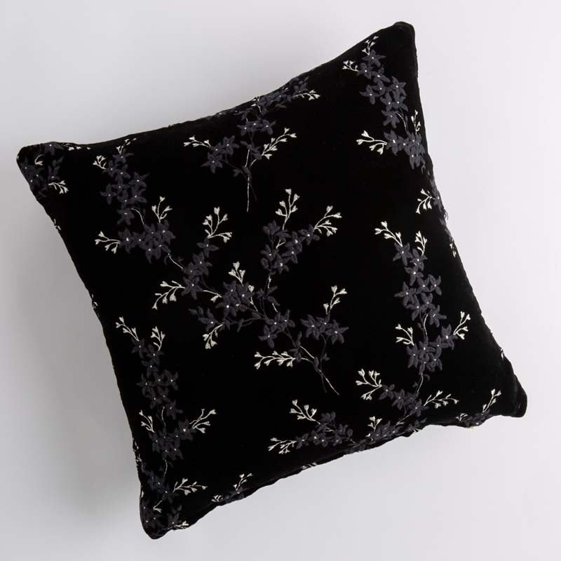 Bella Notte Linens LYNETTE THROW PILLOW Corvino