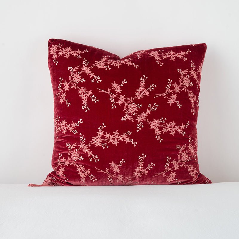Bella Notte Linens LYNETTE THROW PILLOW