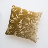 Bella Notte Linens LYNETTE THROW PILLOW Honeycomb