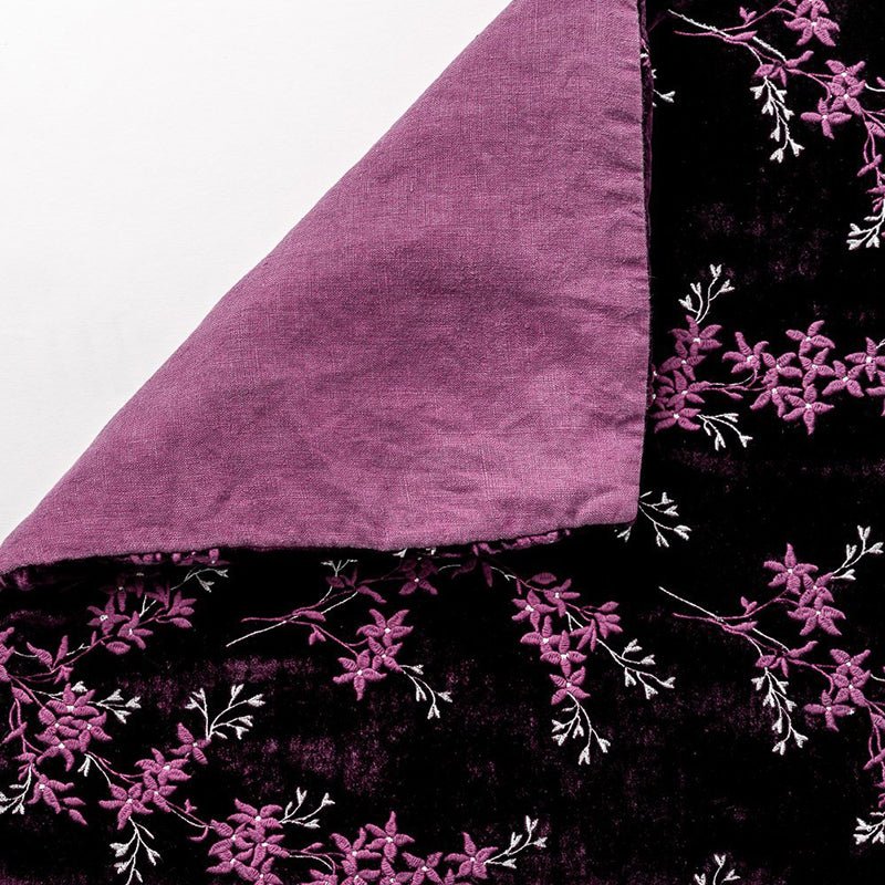 Bella Notte Linens LYNETTE THROW BLANKET