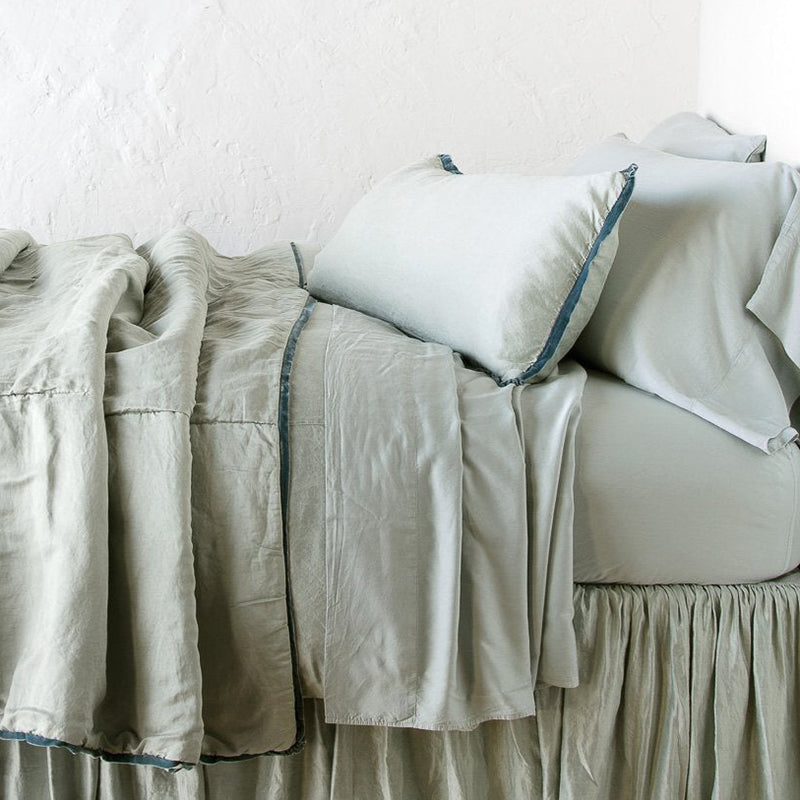 Bella Notte Linens PALOMA THROW PILLOW