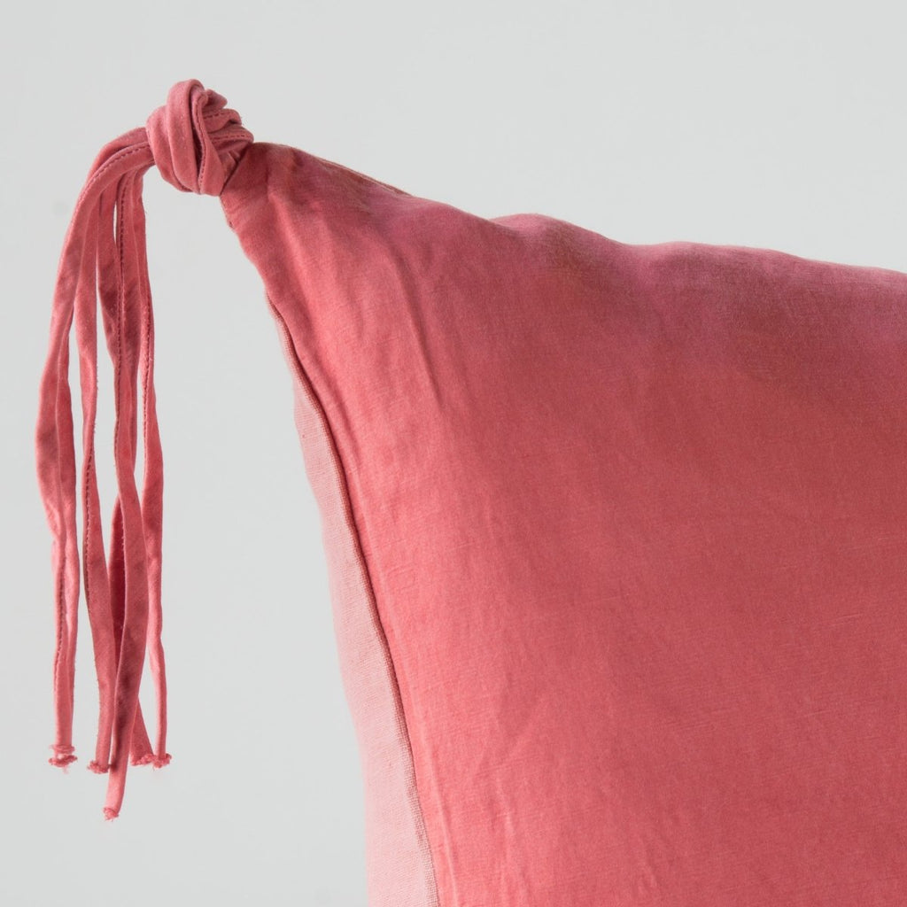 Bella Notte Linens TALINE THROW PILLOW