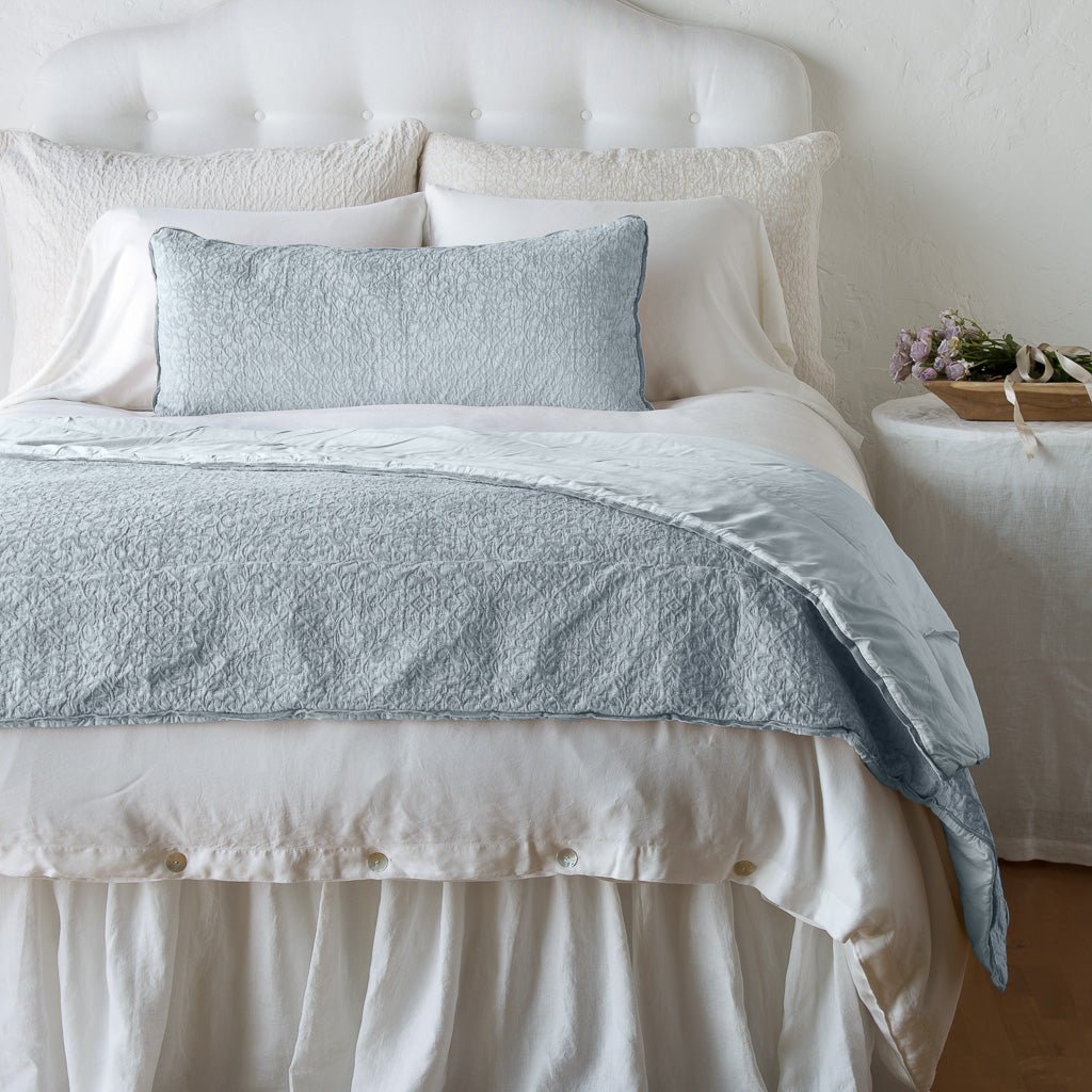 Bella Notte Linens VIENNA THROW PILLOW