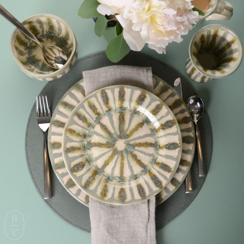 Good Earth Pottery LUNCHEON PLATE Grey Goose