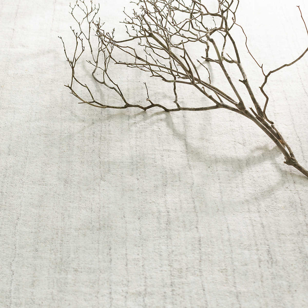 Dash and Albert ICELANDIA HAND KNOTTED WOOL RUG White