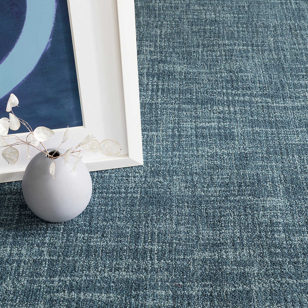Dash and Albert CROSSHATCH MICRO HOOKED WOOL RUG Denim