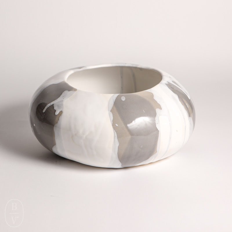 Alex Marshall Studios PLANTER Grey_White Stripe Medium