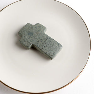 Kalalou HAND CARVED STONE CROSS Dark Grey