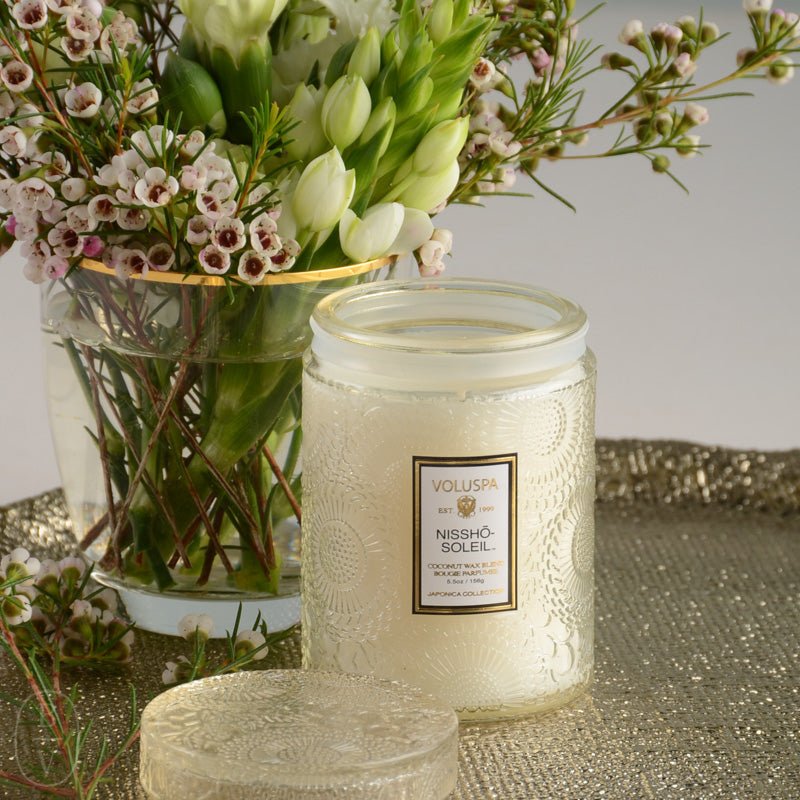 Voluspa EMBOSSED JAR CANDLE Nissho Soliel Small