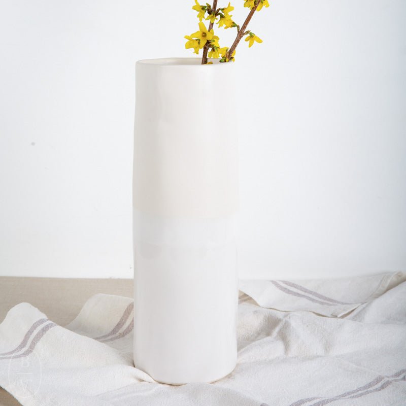 Alex Marshall Studios CYLINDER VASE White Matte White Duo