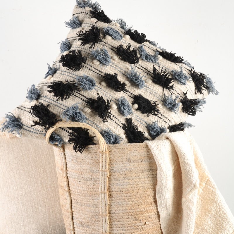 Pom Pom At Home PIPPA FILLED PILLOW Ivory_Navy 20x20