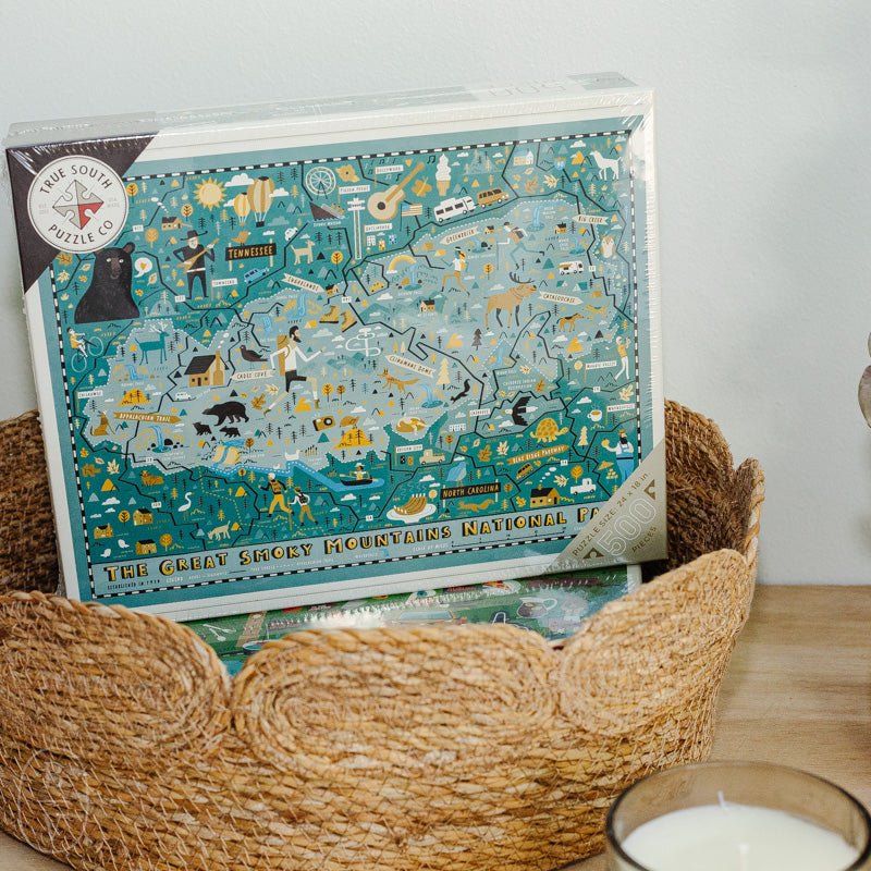 True South Puzzle Company GREAT SMOKY MOUNTAINS MAP PUZZLE