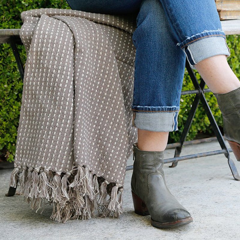 Pom Pom At Home JASPER OVERSIZED THROW BLANKET Taupe 60x90