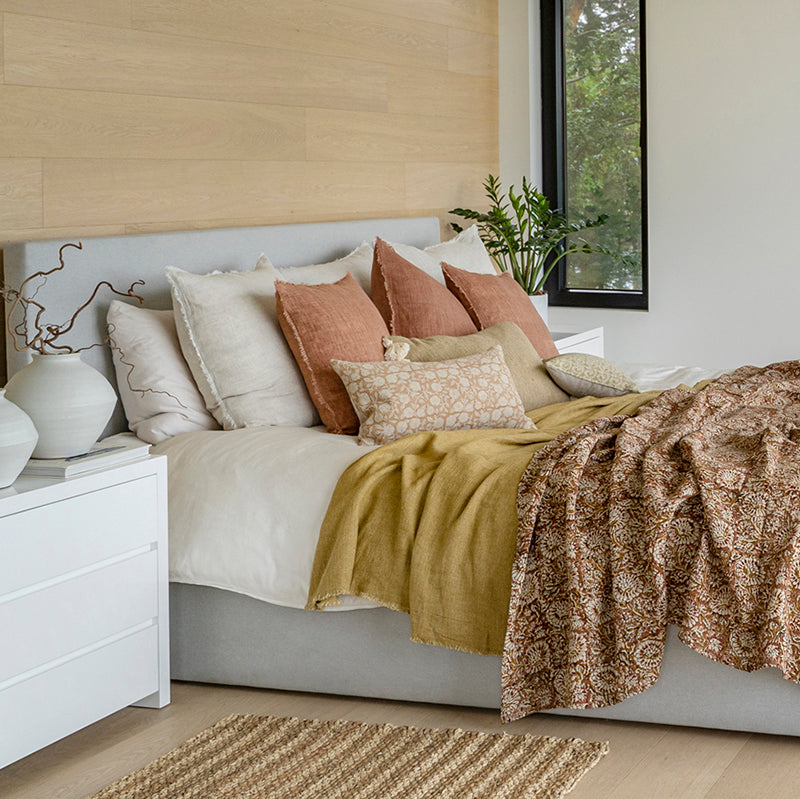 Indaba Trading LINA LINEN PILLOW