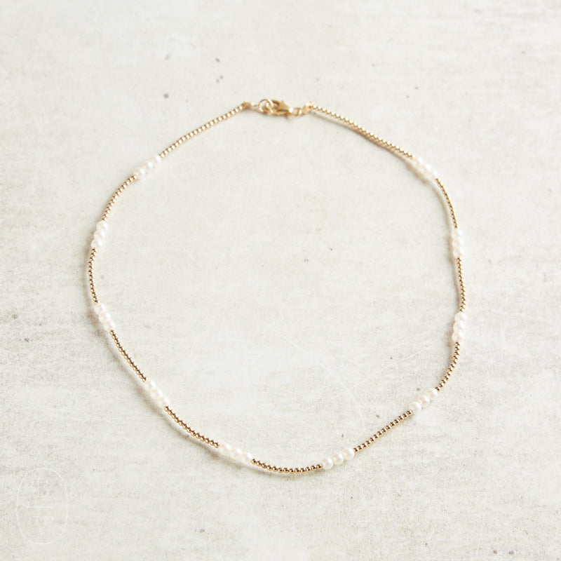 Beaded Blondes ILY BEADED NECKLACE Gold Pearl 16