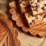 Boston International SCALLOPED ACACIA WOOD TRAY