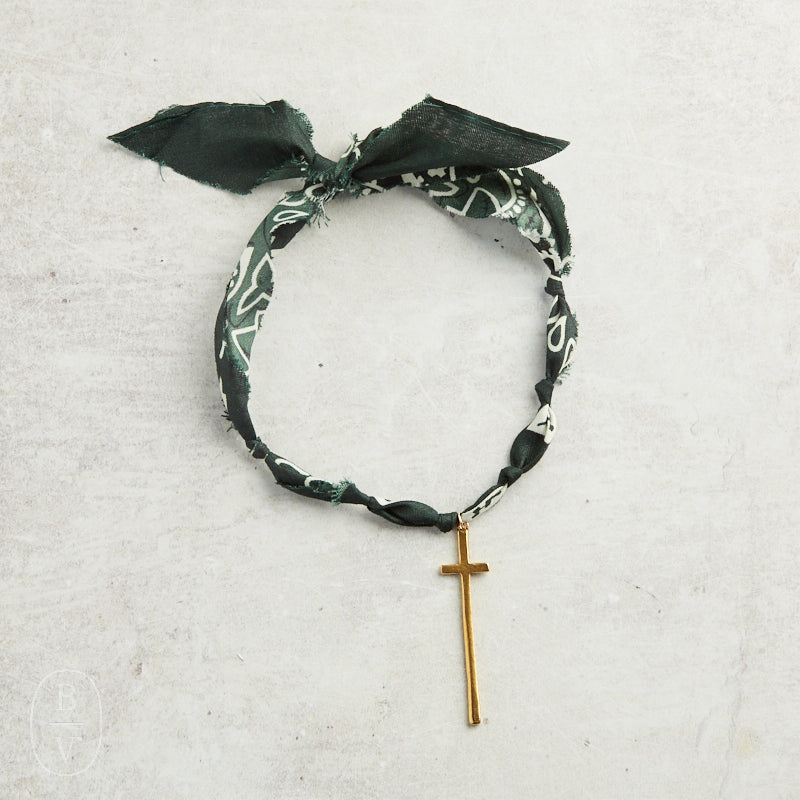 CV Designs BANDANA SINGLE CHARM NECKLACE