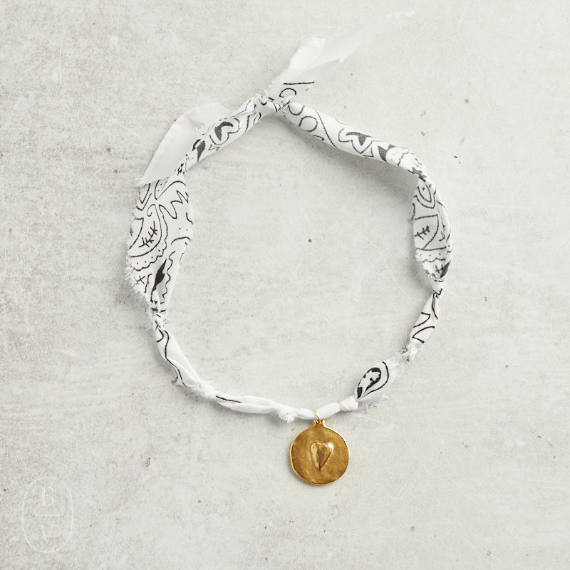 CV Designs BANDANA SINGLE CHARM NECKLACE