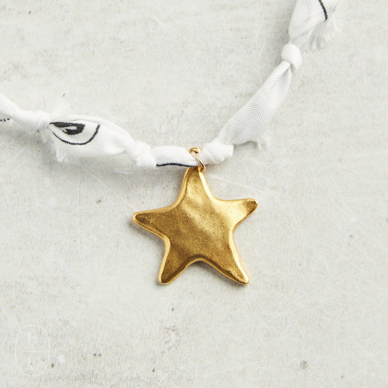 CV Designs BANDANA SINGLE CHARM NECKLACE White Solid Star