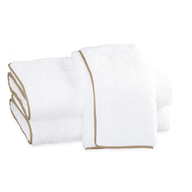 Matouk CAIRO STRAIGHT PIPING BATH TOWEL White Linen