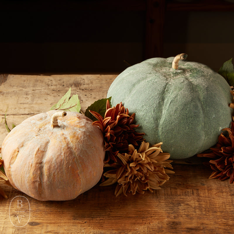 Creative Co-op METAL PAPER MACHE DISTRESSED PUMPKIN