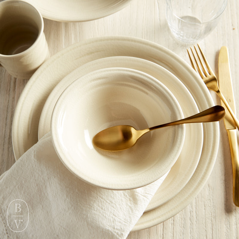 Simon Pearce BELMONT DINNER PLATE Crackled Ivory