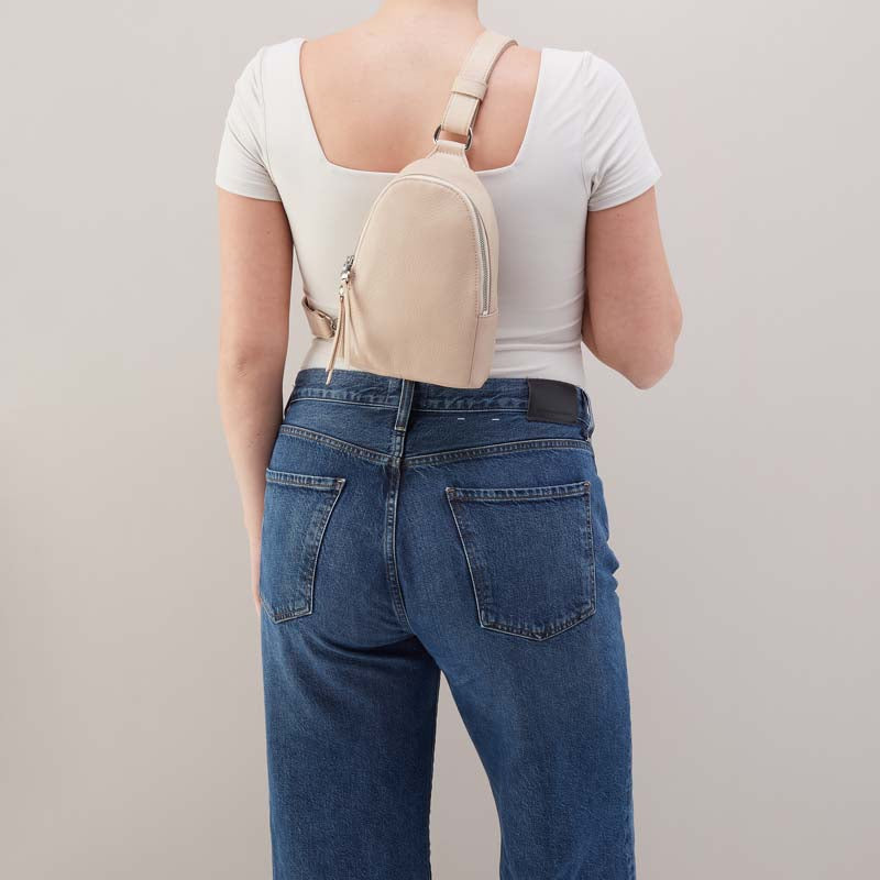 Hobo FERN SLING SS26