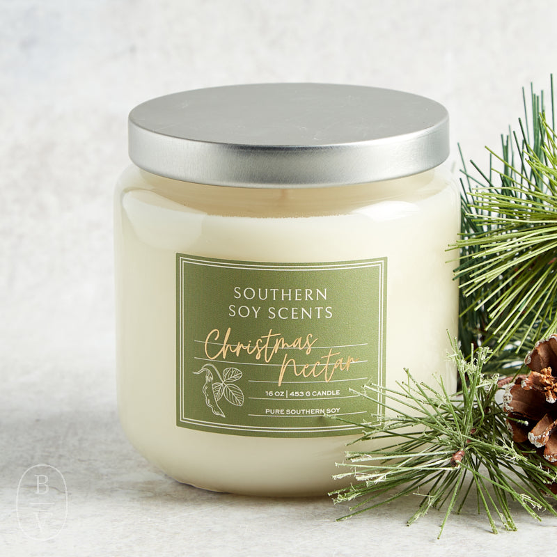 SEASONAL SOUTHERN SOY CANDLE