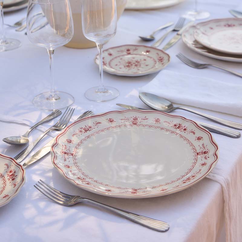 Costa Nova VILA DINNER PLATE White Red