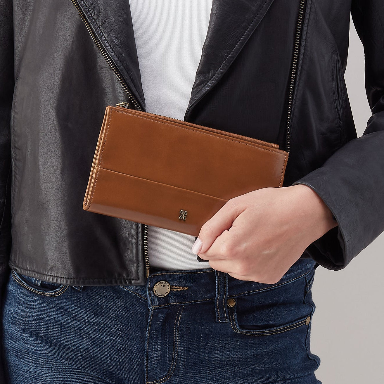 Hobo JILL LARGE BIFOLD WALLET FW25